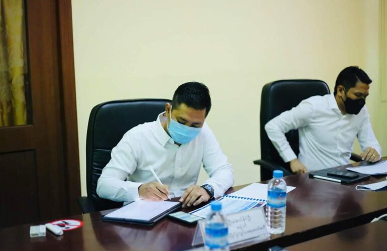 မြန်မာနိုင်ငံ ဘောလုံးအဖွဲ့ချုပ် လူငယ်ပြိုင်ပွဲများ ကျင်းပရေး ကော်မတီ အစည်းအဝေးတွင် Chinland FC ဥက္ကဋ္ဌ U NC Thawng Tha Thang (TT) တက်ရောက်