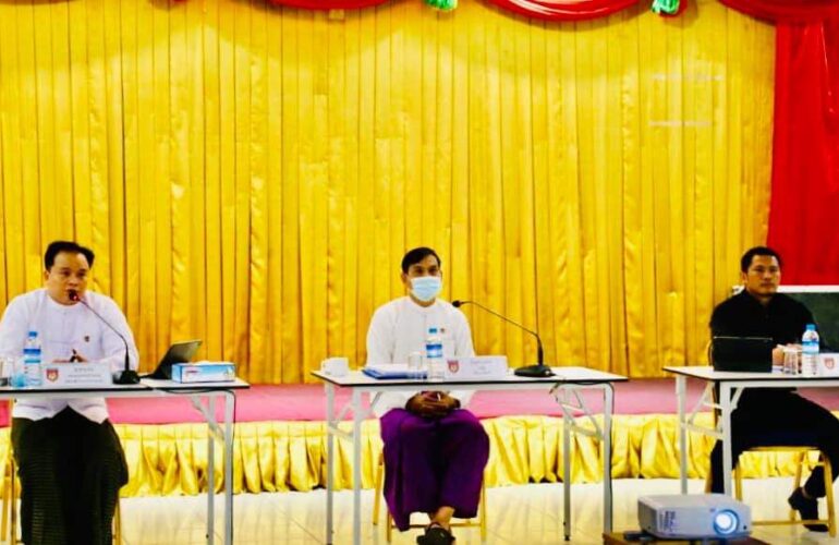 မြန်မာနိုင်ငံ ဘောလုံးအဖွဲ့ချုပ် ဒိုင်ကော်မတီ အစည်းအဝေးသို့ ဒု- ဥက္ကဌ အဖြစ် တာဝန် ယူနေသော Chinland FC အသင်း ဥက္ကဌ NC Thawng Tha Thang တက်ရောက်