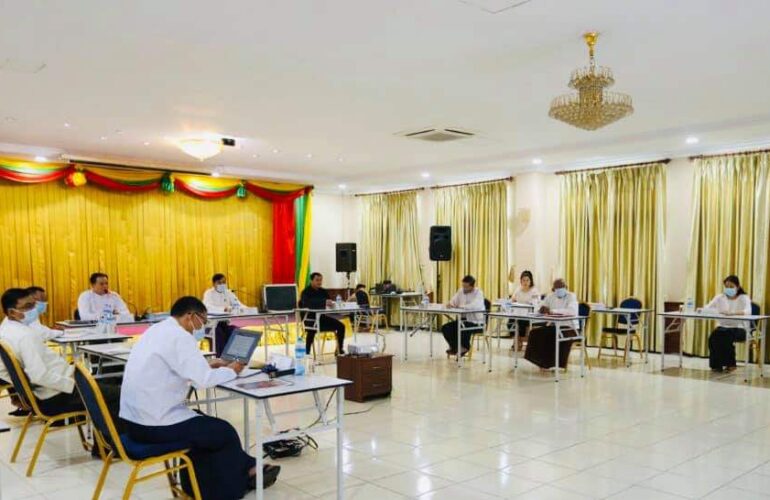 မြန်မာနိုင်ငံ ဘောလုံးအဖွဲ့ချုပ် ဒိုင်ကော်မတီ အစည်းအဝေးသို့ ဒု- ဥက္ကဌ အဖြစ် တာဝန် ယူနေသော Chinland FC အသင်း ဥက္ကဌ NC Thawng Tha Thang တက်ရောက်